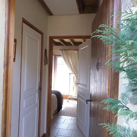 La Chevallerie Bed and Breakfast *