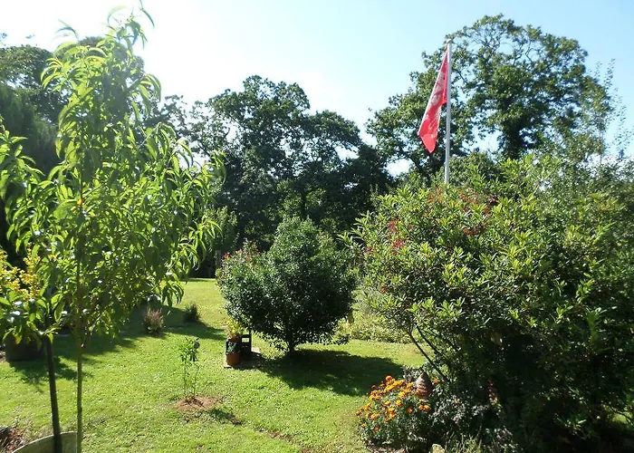 La Chevallerie * Isigny-le-Buat