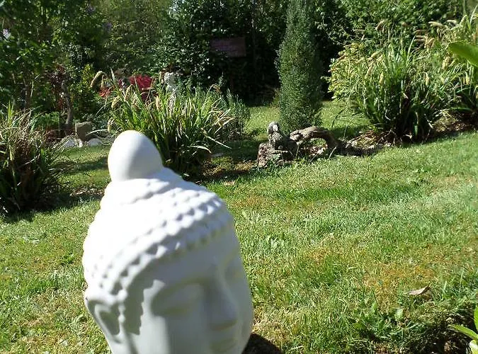 La Chevallerie Bed & Breakfast *