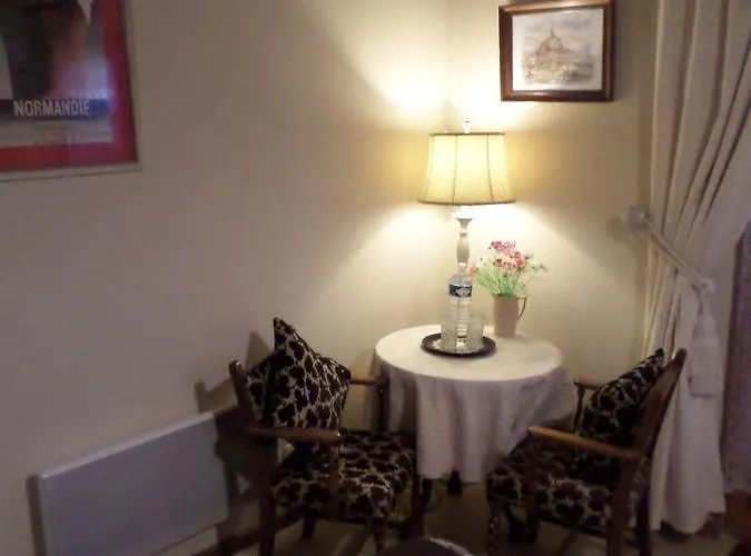 La Chevallerie Bed & Breakfast *